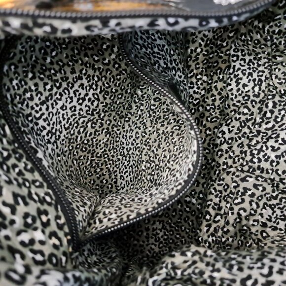 Donna Sharp Black Quilted Bag Purse w/ Detachable Plastic Cover Cheetah Lining - Picture 16 of 16